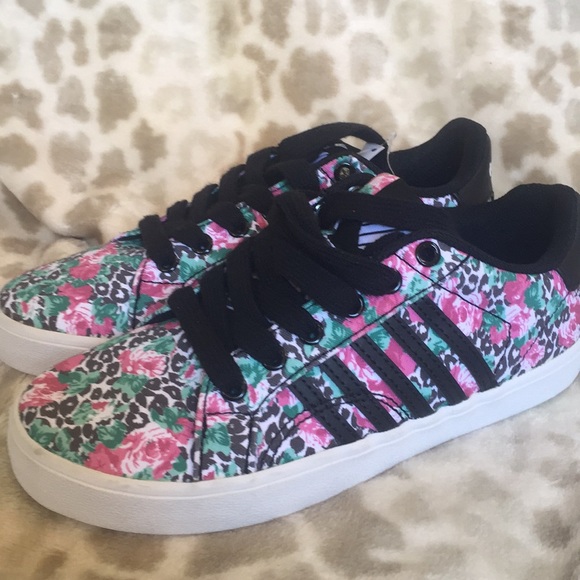 K-Swiss Other - 🔥3/$25 NEW K-Swiss Floral Leopard Shoes Girls
